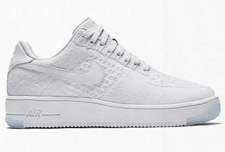 Nike Wmns Air Force 1 Flyknit Low