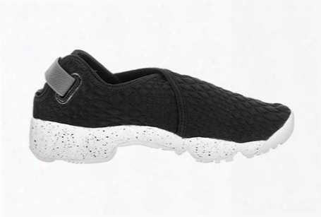 Nike Wmns Rift Wrap Se