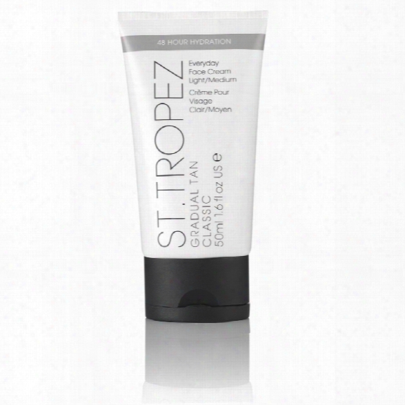 St Tropez Gradual Tan Moisturiser Face - Light/med