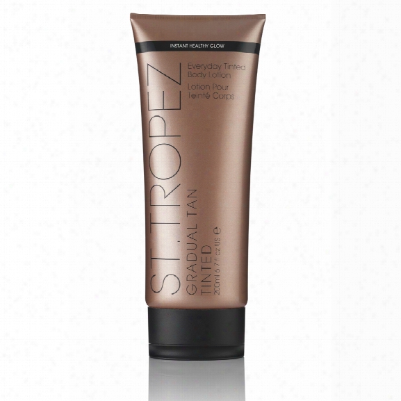 St Tropez Gradual Tan Tinted Multi-benefit Skin Perfector - Body