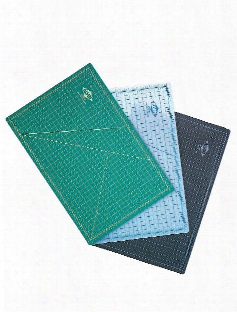 Professional Cutting Mats 30 In. X 42 In. Green Black