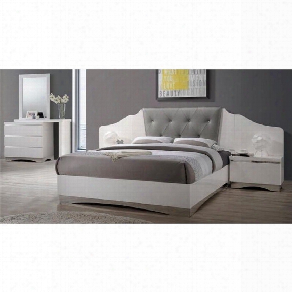 Coaster Alessandro 4 Piece Upholstered King Bedroom Set In White