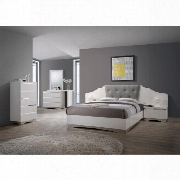 Coaster Alessandro 5 Piece Upholstered King Bedroom Set In Whit E