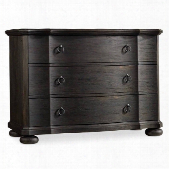 Hooker Furniture Corsica Double Handle 3-drawer Bachelor's Chest In Dark Wood