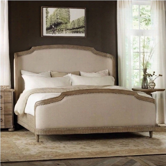 Hooker Furniture Corsica Upholstered Shelter Bedroom Set In Light Wood