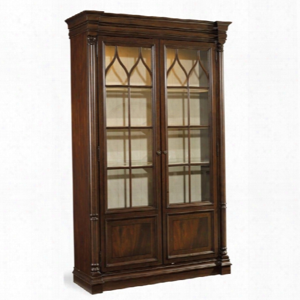 Hooker Furniture Leesburg Curio Cabinet In Mahogany