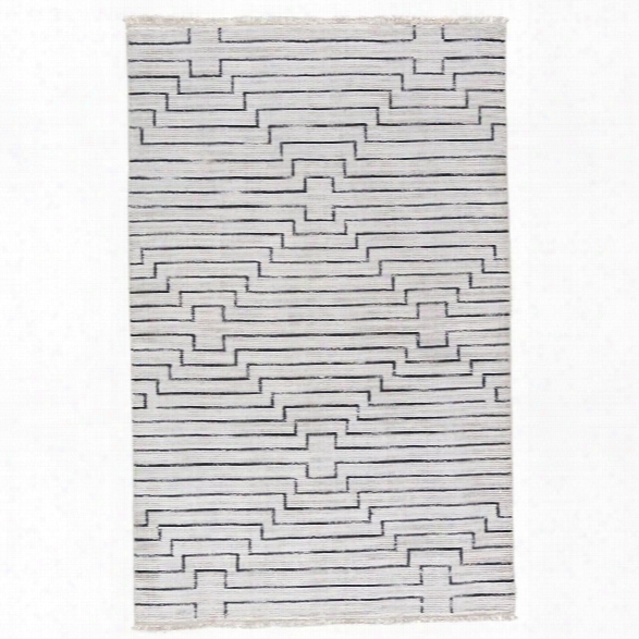 Maklaine 5' X 8' Rug In Brown Gray