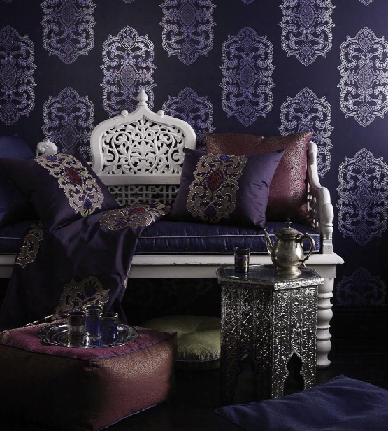 Empress Wallpaper In Dark Violet And Amethyst By Matthew Williamson For Osborne & Little