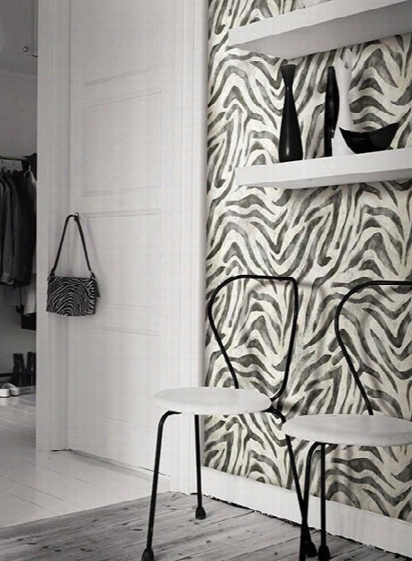 Serengeti Wallpaper In Black And Grey Design By York Wallcoverings