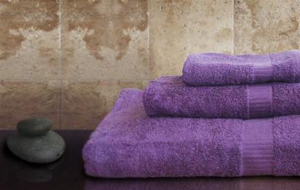 Set Of 3 Bamboo Towels In Purple