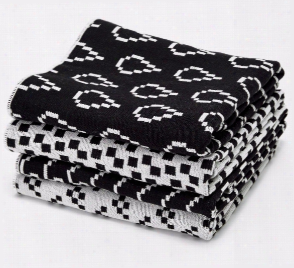 Set Of 4 Bitmap Textiles Placemats In Black & White Design By Areaware