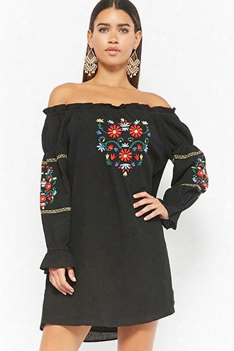 Off-the-shoulder Peasant Dress