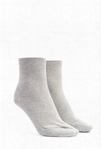 Ribbed Knit Crew Socks