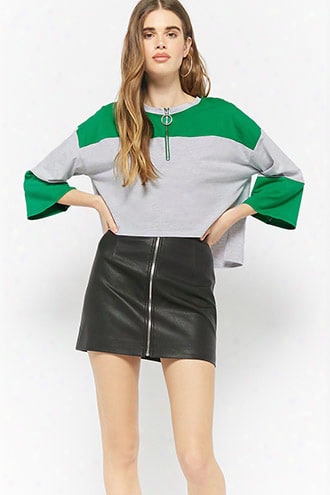 Colorblock Pull-ring Crop Top