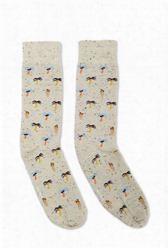 Men Richer Poorer Island Print Crew Socks