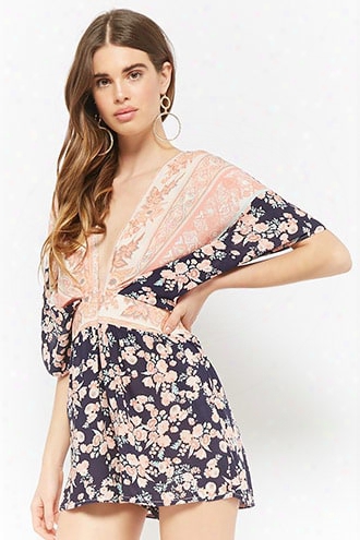 Selfie Leslie Floral Patternblock Romper