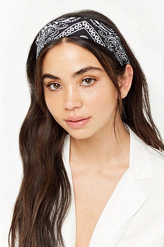 Bandana Print Tie-front Headwrap