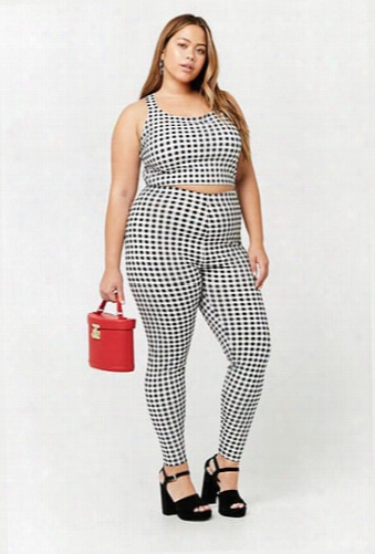 Plus Size Gingham Leggings