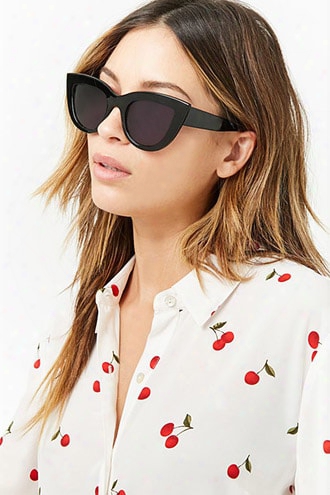 Plastic Cat-eye Sunglasses