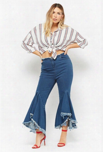 Plus Size Kikiriki Frayed Flared Capri Jeans