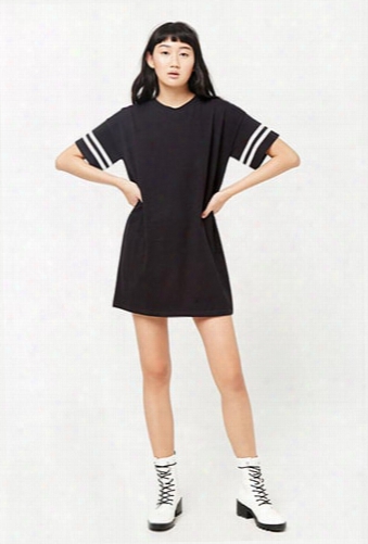 Striped-sleeve T-shirt Dress