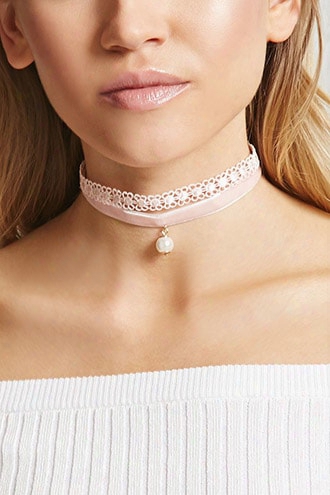 Velvet And Crochet Choker Set