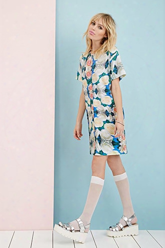 Clashist Roses T-shirt Dress