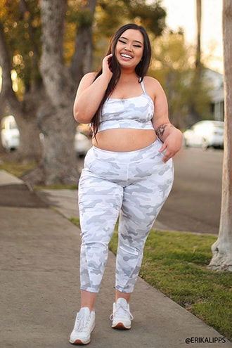 Plus Size Camo Print Leggings