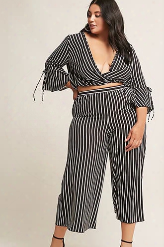 Plus Size Stripe Palazzo Capri Pants