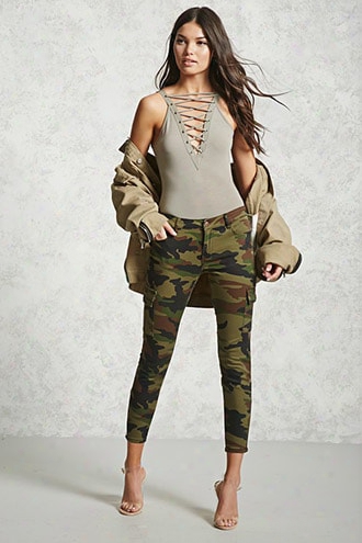 Camo Print Cargo Ankle Pants