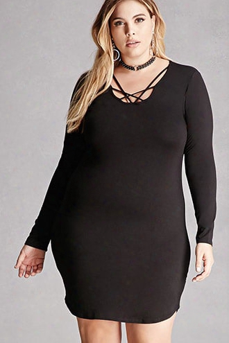 Plus Size Scoop Neck Mini Dress