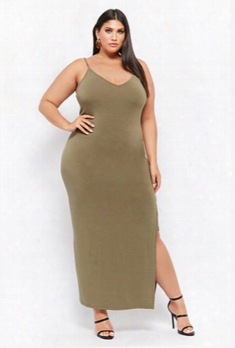 Plus Size Side-slit Maxi Dress