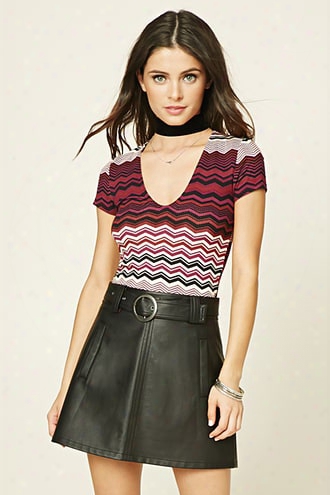 Abstract Geo Scoop Top