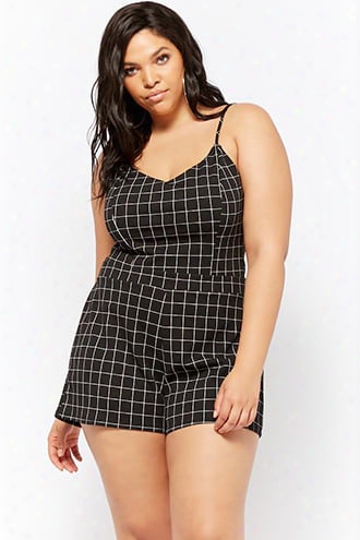 Plus Size Grid Print Shorts