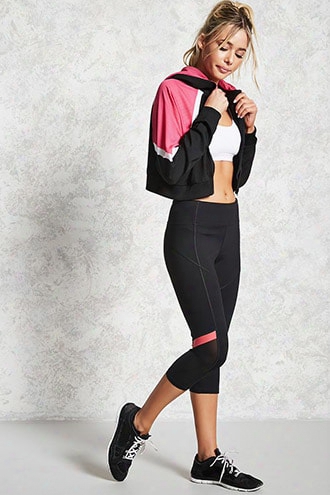 Active Striped Capri Leggings