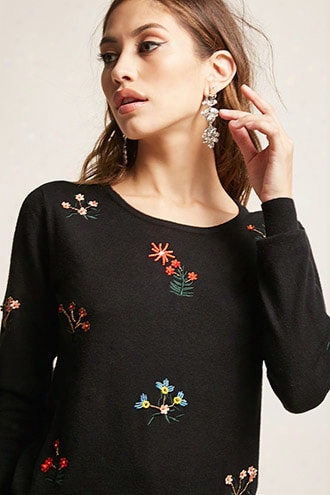 Beaded Floral Sweater-knit Top