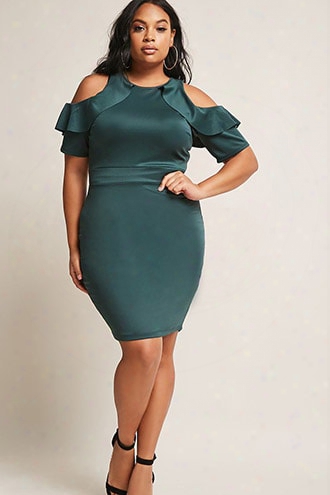 Plus Size Ruffle Open-shoulders Dress