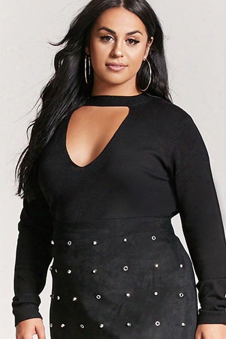 Plus Size V-cutout Sweater