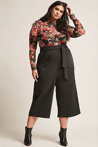 Plus Size High Rise Wide Leg Capri Pants