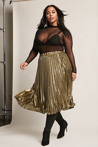 Plus Size Metallic Pleated Skirt