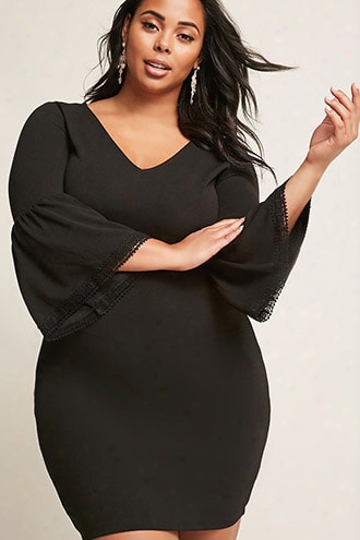 Plus Size Trumpet-sleeve Mini Dress