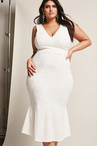 Plus Size V-neck Mermaid Dress