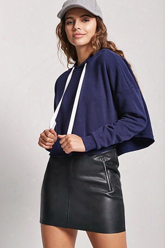 Boxy Raw-cut Cropped Hoodie