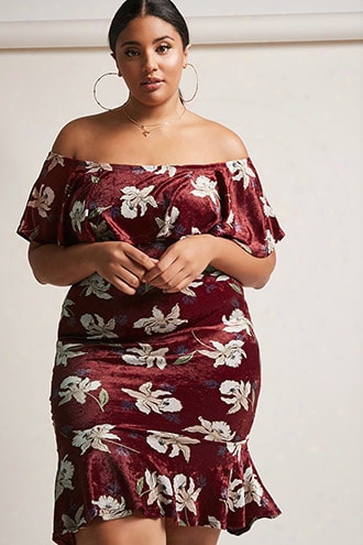 Plus Size Eta Crushed Velvet Dress