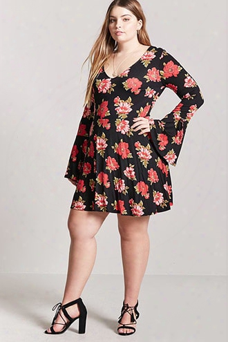 Plus Size Floral Print Mini Skater Dress