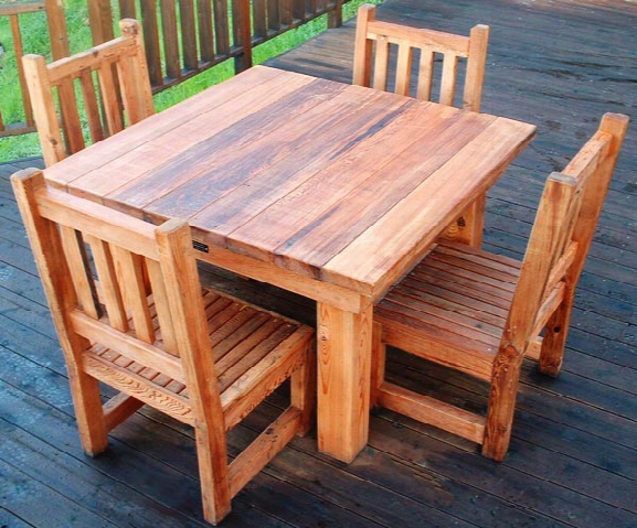 Forever Four-foot Patio Table Set - Mature Redwood