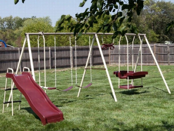 Play And Park Metal Swing Set