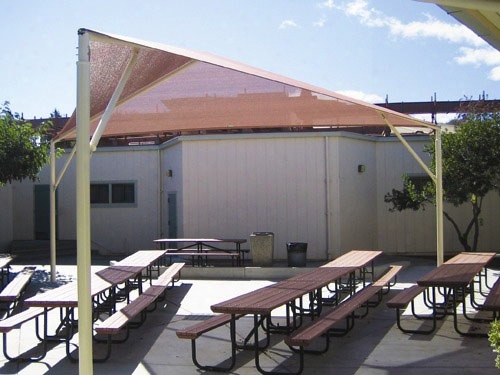 Triangle Shade Structure 30 Foot