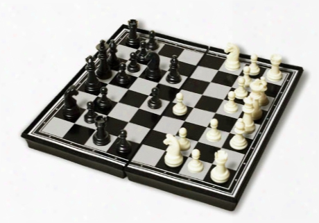 Magnetic Chess Set