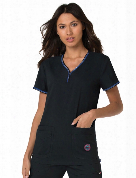 Koi Lite Evolution Scrub Top - Black - Female - Women's Scrubs